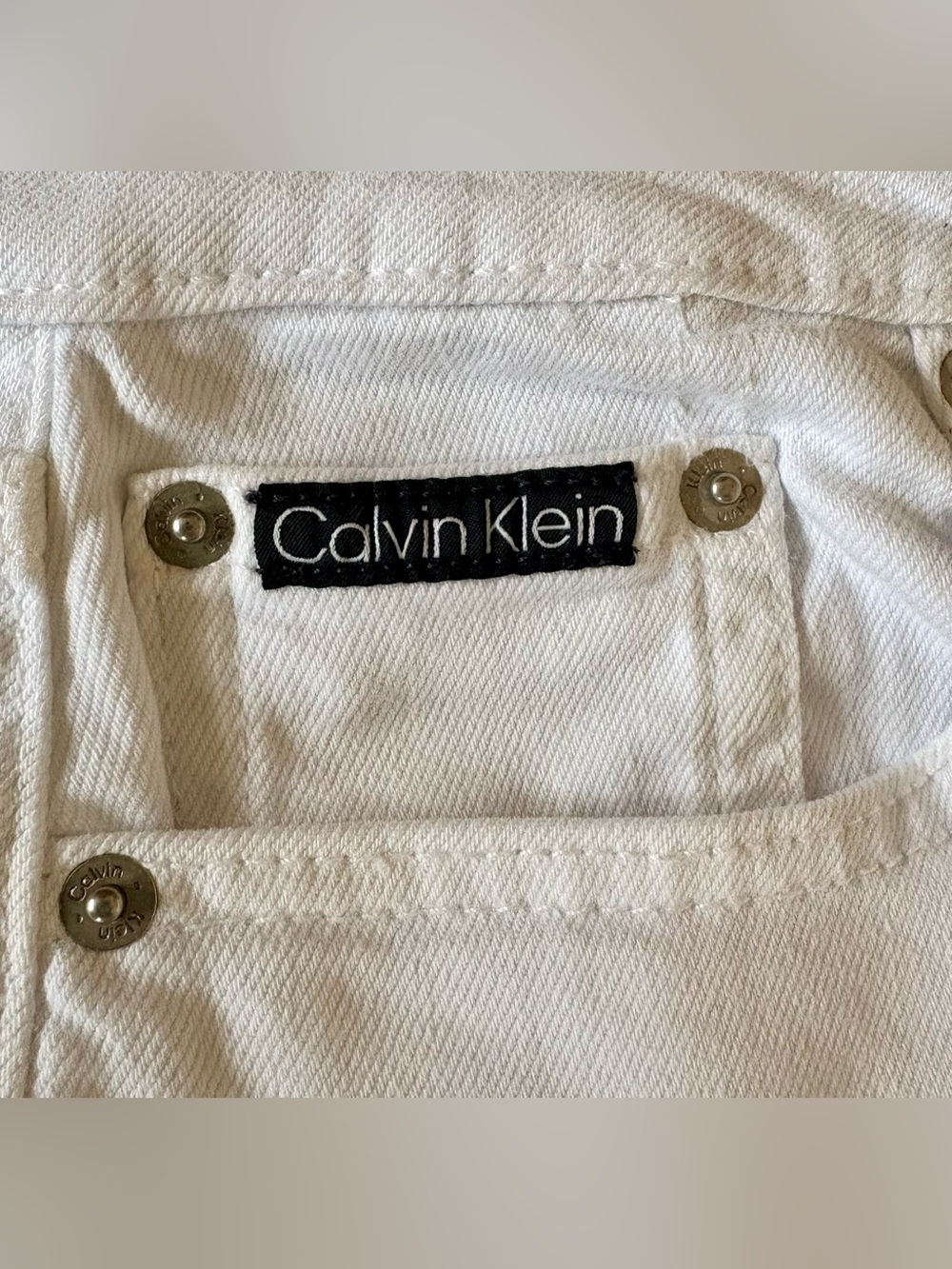 NWT Calvin Klein High Rise Flare Crop Jeans White Stretch Size 26 - Picture 8 of 16